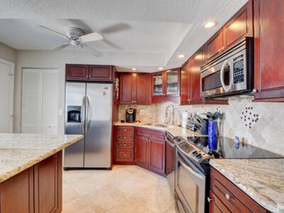 1 Harbourside Drive, Delray Beach, FL 33483