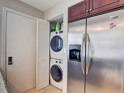 1 Harbourside Drive, Delray Beach, FL 33483