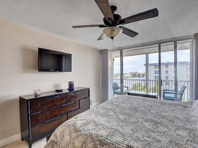 1 Harbourside Drive, Delray Beach, FL 33483