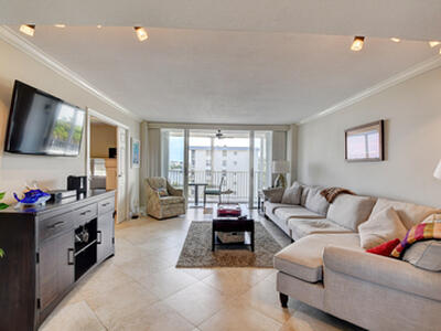 1 Harbourside Drive, Delray Beach, FL 33483