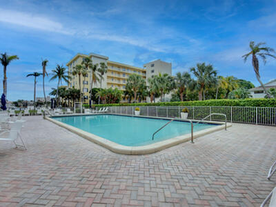 1 Harbourside Drive, Delray Beach, FL 33483