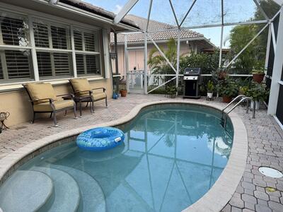 328 W Coral Trace Circle W, Delray Beach, FL 33445