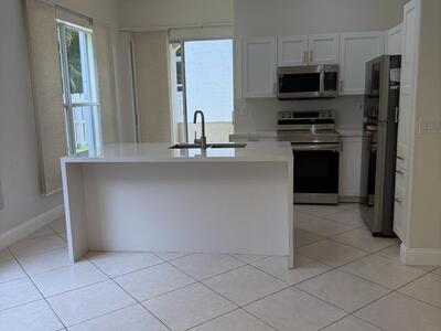 5076 SW 38th Way, Hollywood, FL 33312