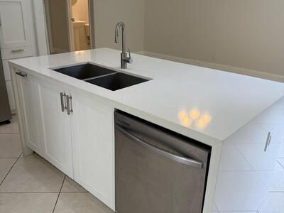 5076 SW 38th Way, Hollywood, FL 33312