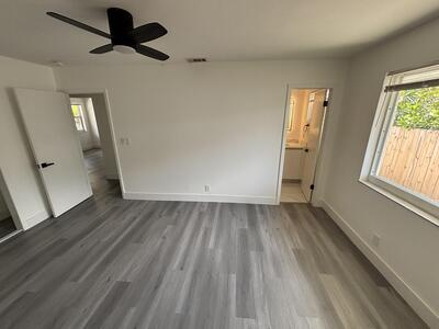 880 SE 12th Street, Fort Lauderdale, FL 33316