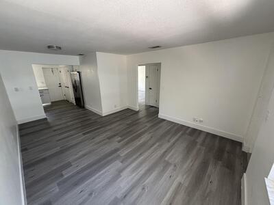 880 SE 12th Street, Fort Lauderdale, FL 33316