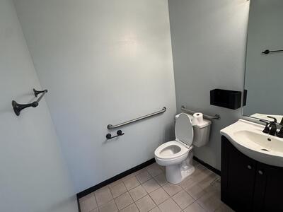 1399 SE Port Saint Lucie Boulevard, Port Saint Lucie, FL 34952