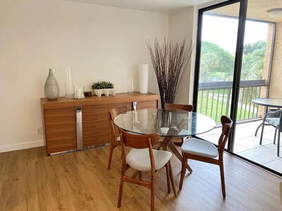 950 Egret Circle, Delray Beach, FL 33444