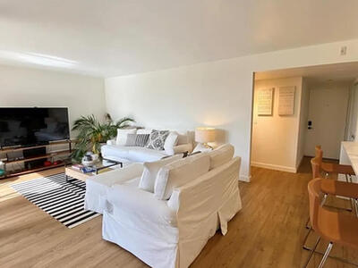 950 Egret Circle, Delray Beach, FL 33444