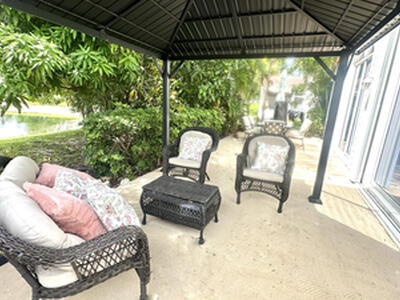 166 Woodlake Circle, Greenacres, FL 33463