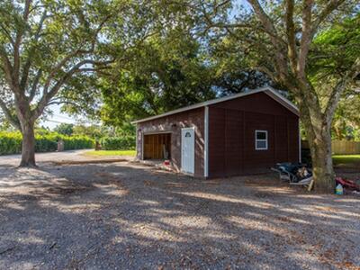 13529 E Citrus Drive, Loxahatchee Groves, FL 33470