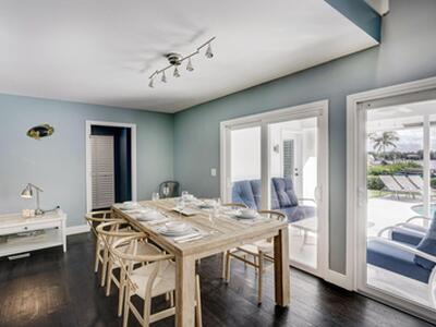 141 Pine Hill Trail W, Tequesta, FL 33469