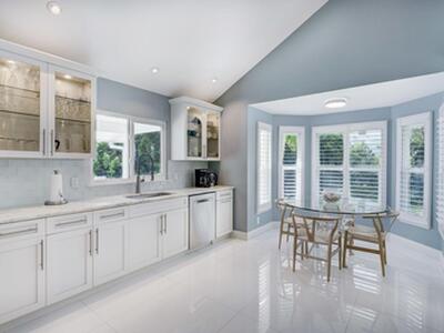 141 Pine Hill Trail W, Tequesta, FL 33469