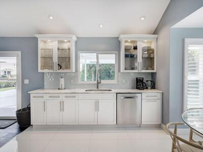 141 Pine Hill Trail W, Tequesta, FL 33469