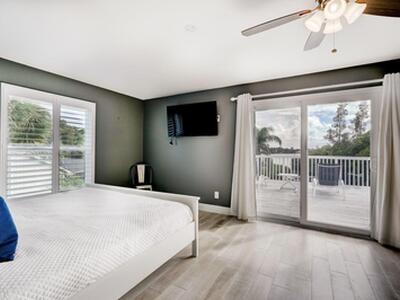 141 Pine Hill Trail W, Tequesta, FL 33469