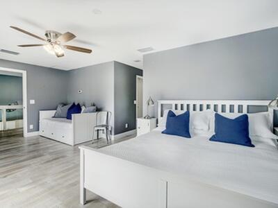 141 Pine Hill Trail W, Tequesta, FL 33469