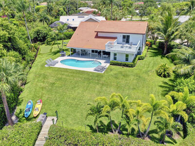 141 Pine Hill Trail W, Tequesta, FL 33469