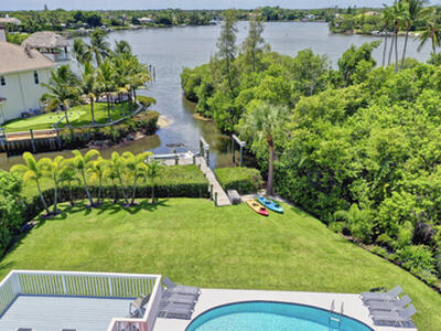 141 Pine Hill Trail W, Tequesta, FL 33469