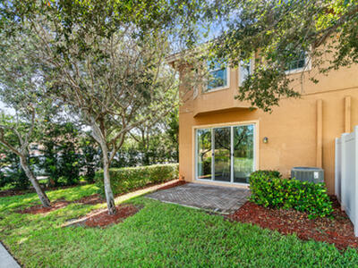 5957 Monterra Club Drive, Lake Worth, FL 33463