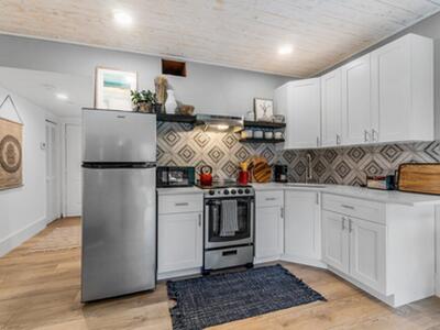 11863 Wimbledon Circle, Wellington, FL 33414