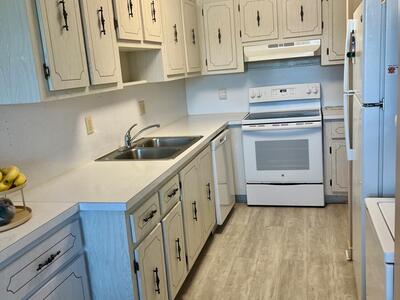 2901 SW 15th Street, Delray Beach, FL 33445