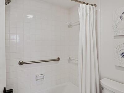 225 Beach Road, Tequesta, FL 33469