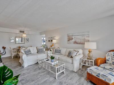 225 Beach Road, Tequesta, FL 33469