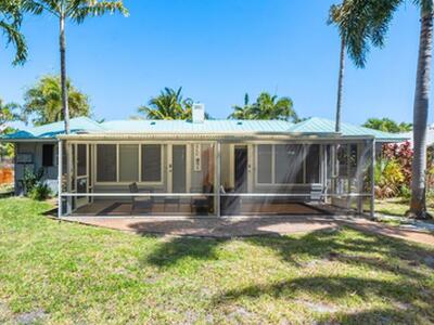 26 NE 10th Street, Delray Beach, FL 33444