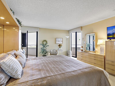 5070 N Ocean Drive, Singer Island, FL 33404