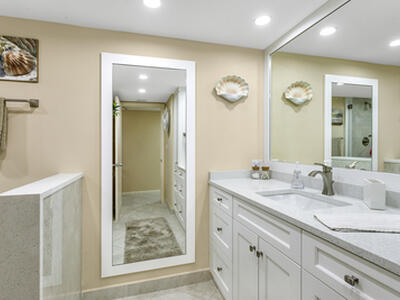 5070 N Ocean Drive, Singer Island, FL 33404