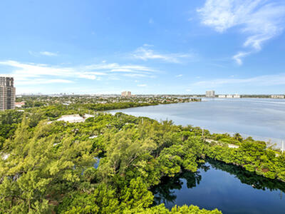 5070 N Ocean Drive, Singer Island, FL 33404