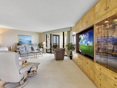 5070 N Ocean Drive, Singer Island, FL 33404