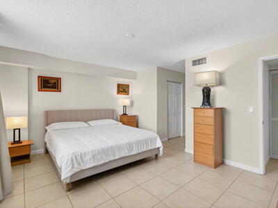 3606 S Ocean Boulevard, Highland Beach, FL 33487