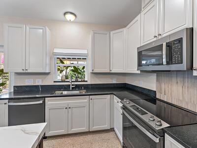 513 E Whitney Drive, Jupiter, FL 33458