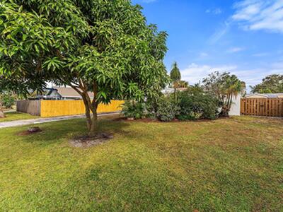 513 E Whitney Drive, Jupiter, FL 33458