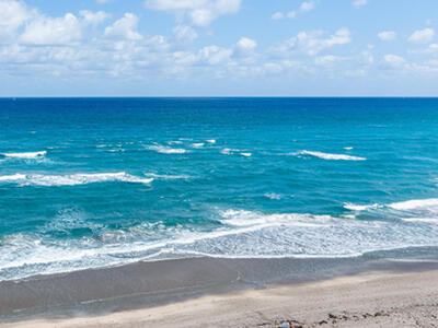 5420 N Ocean Drive, Singer Island, FL 33404