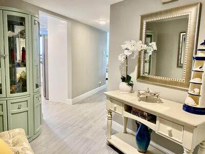 5420 N Ocean Drive, Singer Island, FL 33404