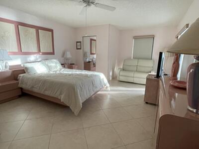 6866 Huntington Lane, Delray Beach, FL 33446