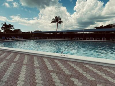 6866 Huntington Lane, Delray Beach, FL 33446