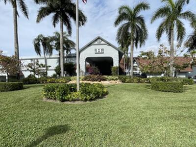 6866 Huntington Lane, Delray Beach, FL 33446