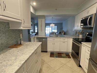 6866 Huntington Lane, Delray Beach, FL 33446