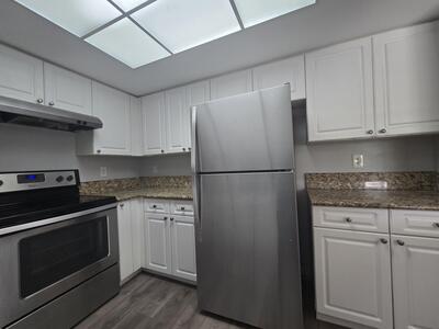 1400 Crestwood Court S, Royal Palm Beach, FL 33411