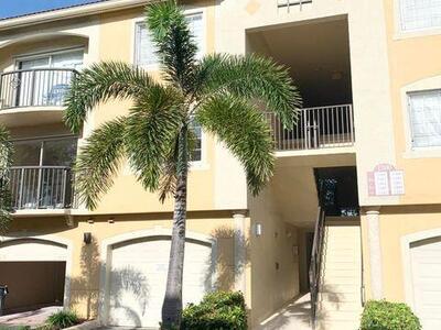 1400 Crestwood Court S, Royal Palm Beach, FL 33411