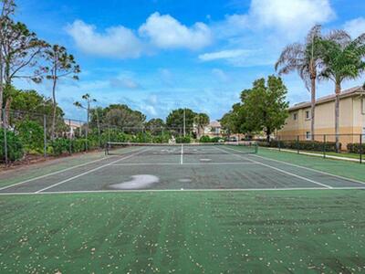 1400 Crestwood Court S, Royal Palm Beach, FL 33411