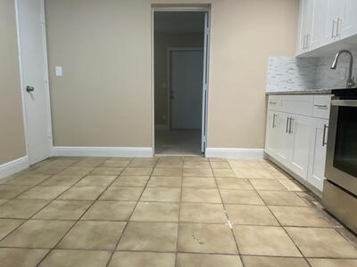 184 SE 10th Street, Deerfield Beach, FL 33441