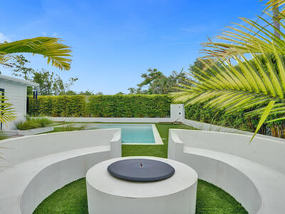 915 N Swinton Avenue, Delray Beach, FL 33444