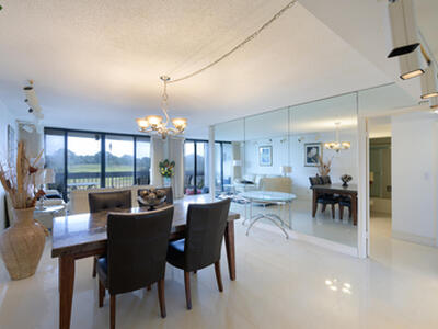 2000 Presidential Way, West Palm Beach, FL 33401