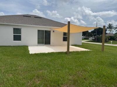 591 SW Halifax Avenue, Port Saint Lucie, FL 34953