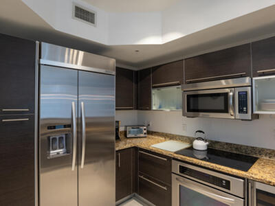 550 Okeechobee Boulevard, West Palm Beach, FL 33401