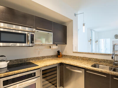 550 Okeechobee Boulevard, West Palm Beach, FL 33401